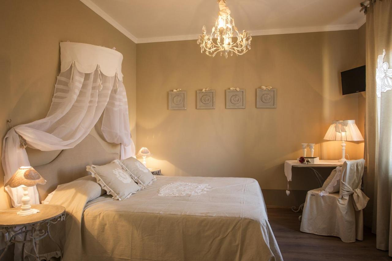 B&B Il Biancospino Abbadia San Salvator Δωμάτιο φωτογραφία